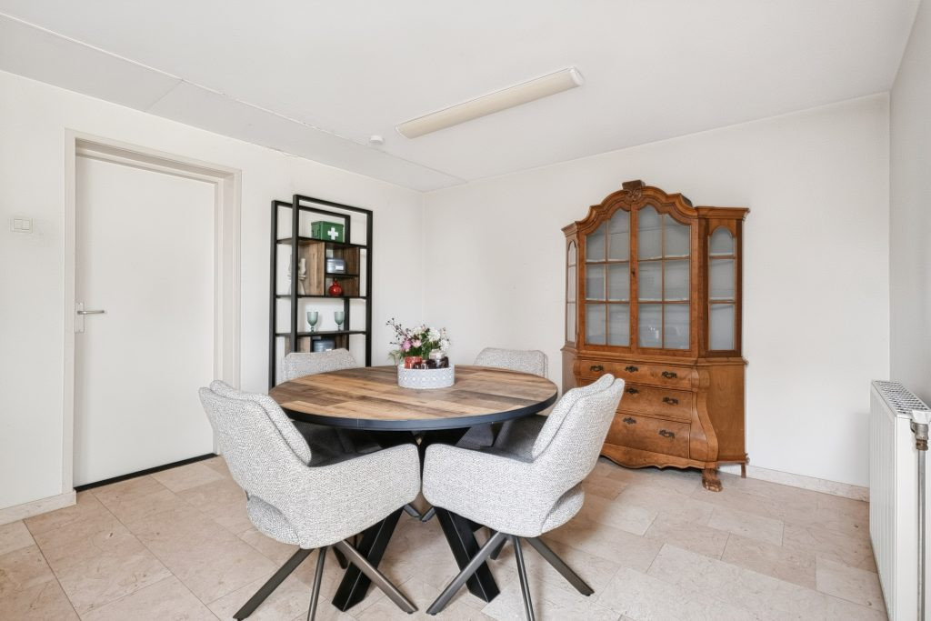 Twee-onder-één-kap te koop: Wolverstraat 32, Duizel
