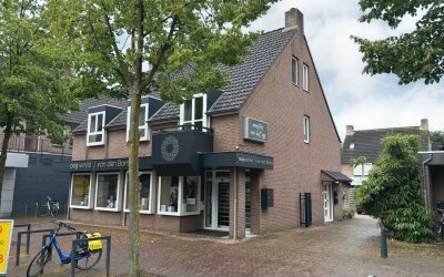 Markt 64