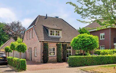 Bieshof 4