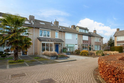 Dr. A. Zijl. 20