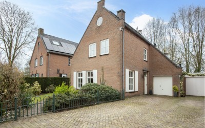 Het Hofveld 16
