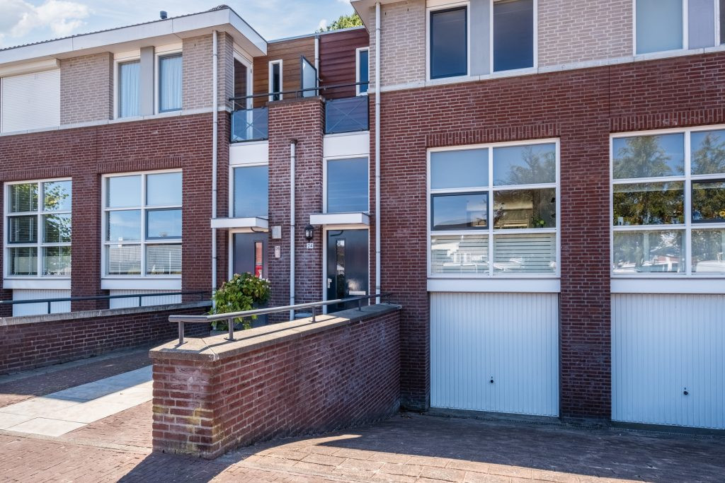 Tussenwoning te koop: Kruisstraat 24, Reusel