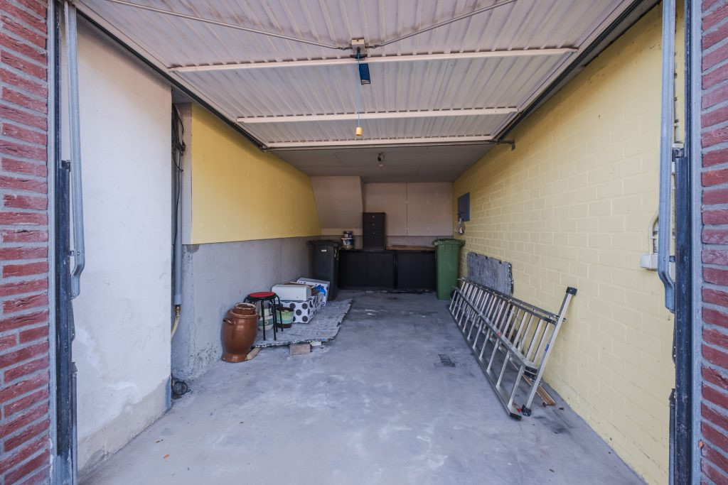 Tussenwoning te koop: Kruisstraat 24, Reusel