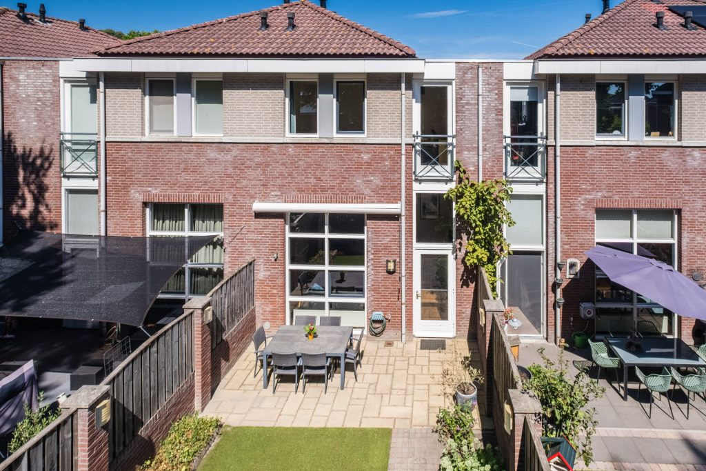 Tussenwoning te koop: Kruisstraat 24, Reusel