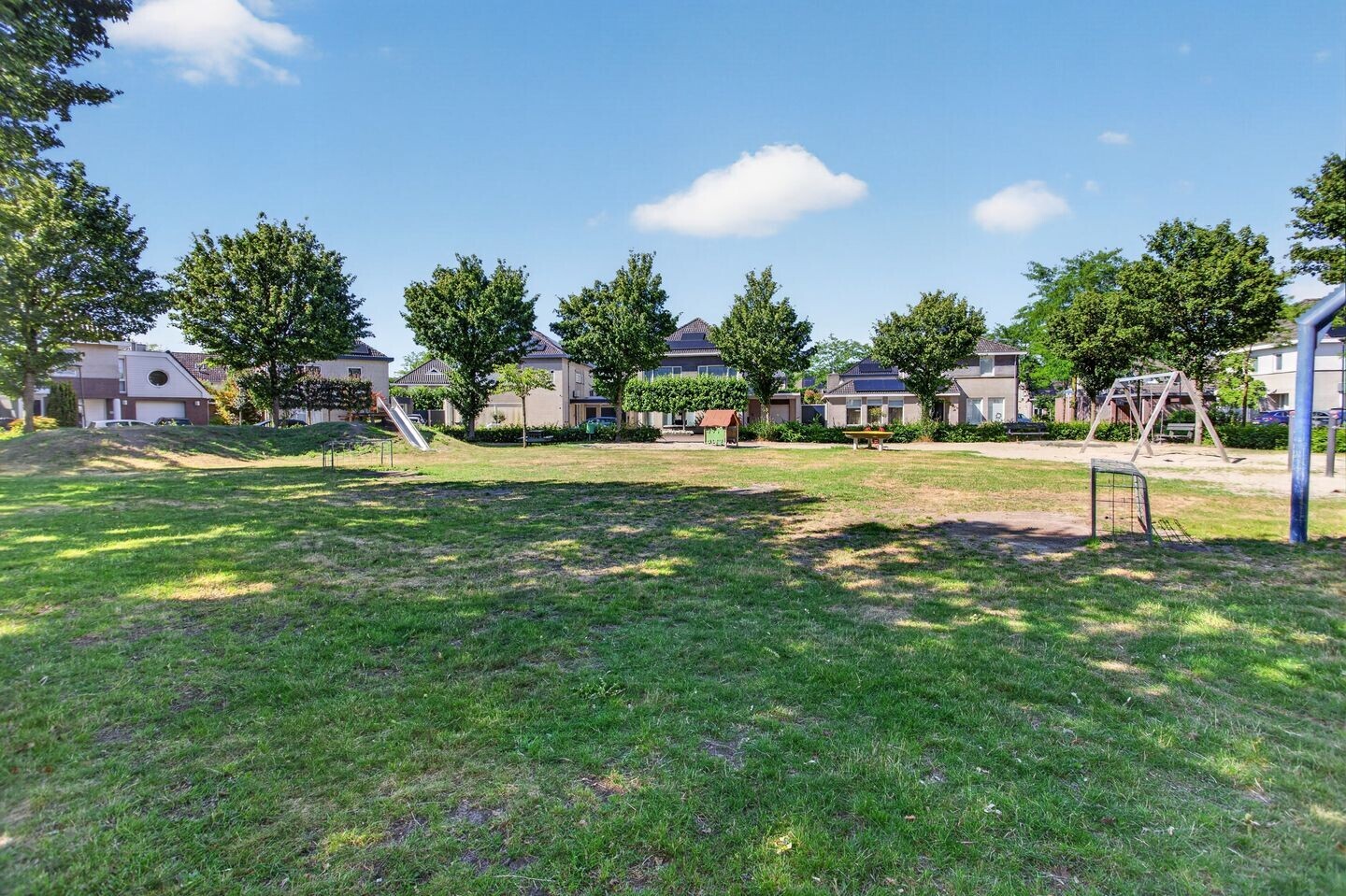 Tussenwoning te koop: Dooleg 65, Reusel