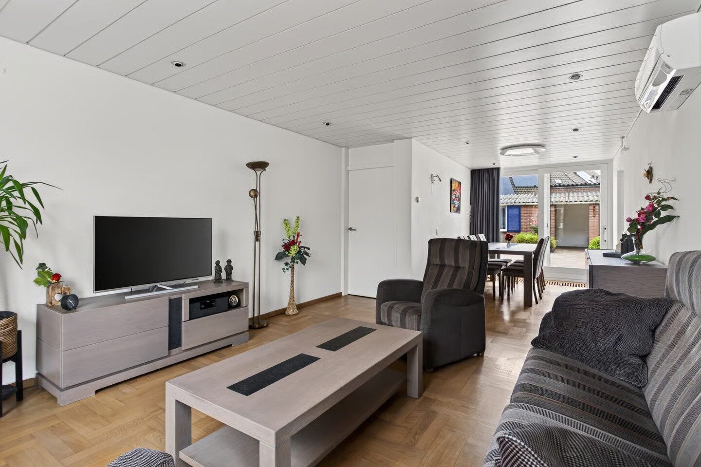 Tussenwoning te koop: Aangelag 15, Reusel