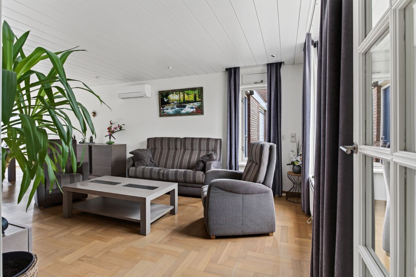 Tussenwoning te koop: Aangelag 15, Reusel