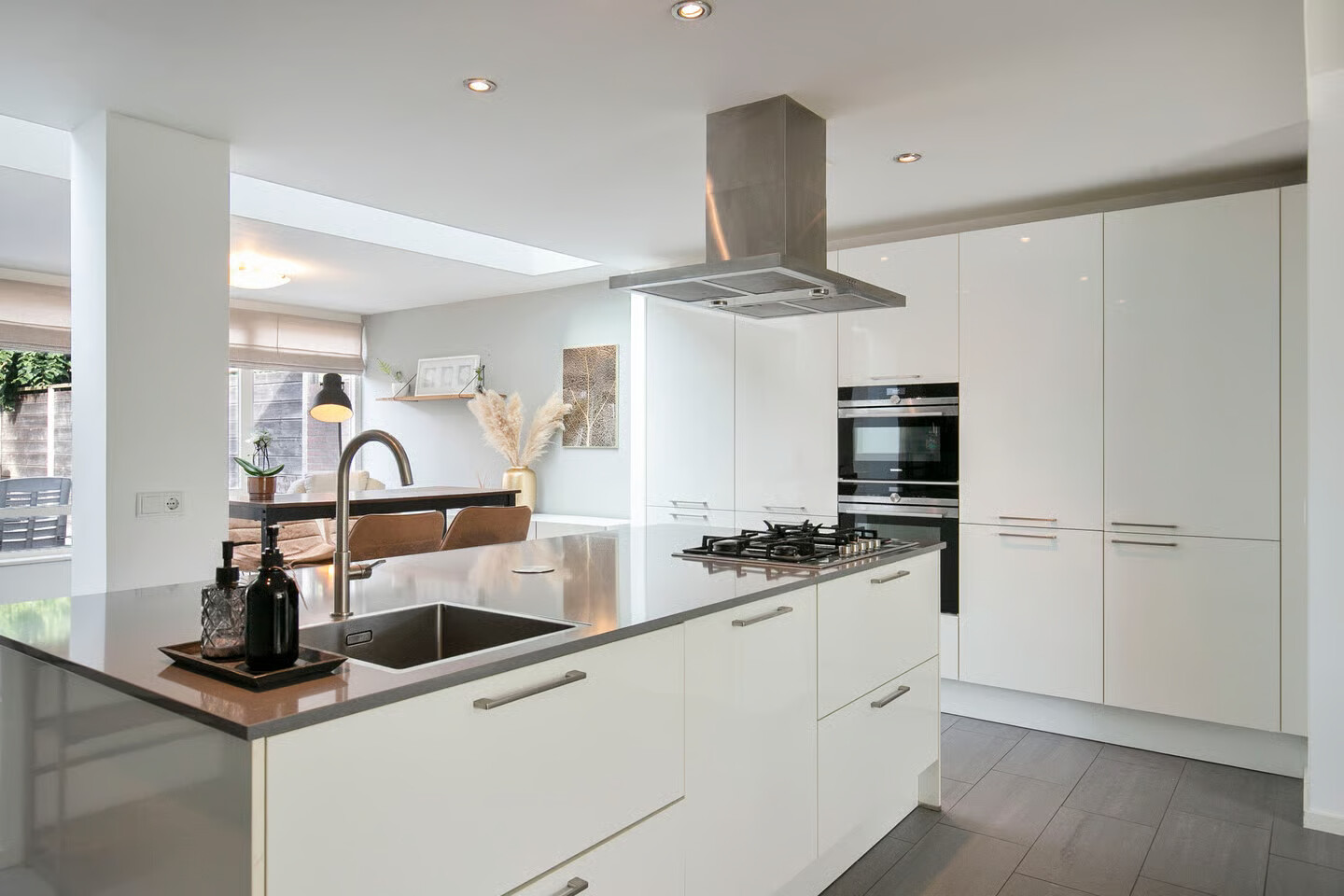 Tussenwoning te koop: Vlasserwei 35, Valkenswaard