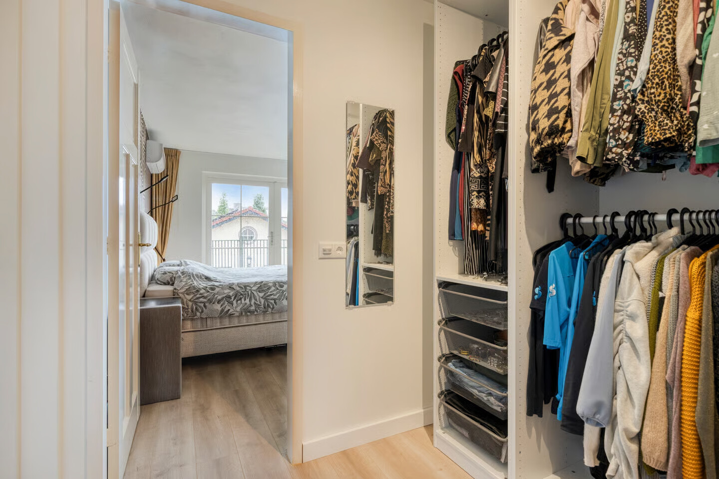 Twee-onder-één-kap te koop: Kerkakkerstraat 25, Valkenswaard