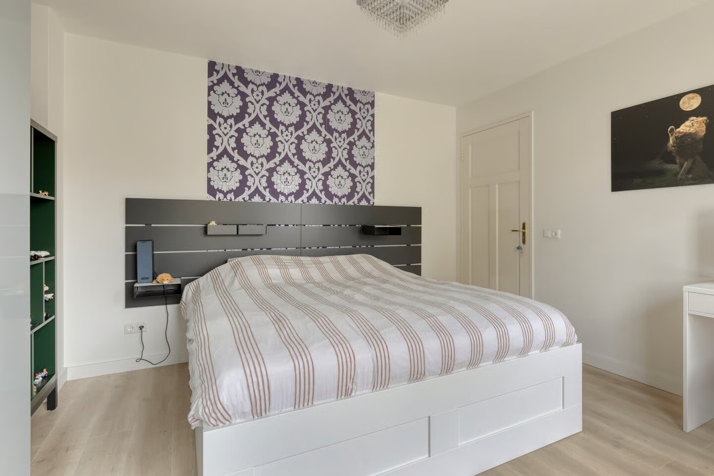 Twee-onder-één-kap te koop: Kerkakkerstraat 25, Valkenswaard