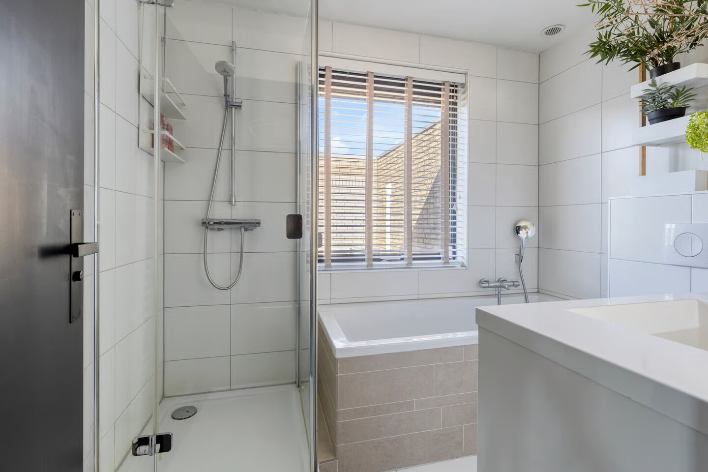Hoekwoning te koop: Geenhovensedreef 82, Valkenswaard