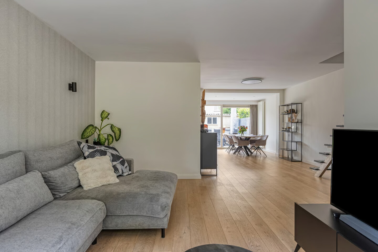 Tussenwoning te koop: Kornoeljelaan 48, Valkenswaard