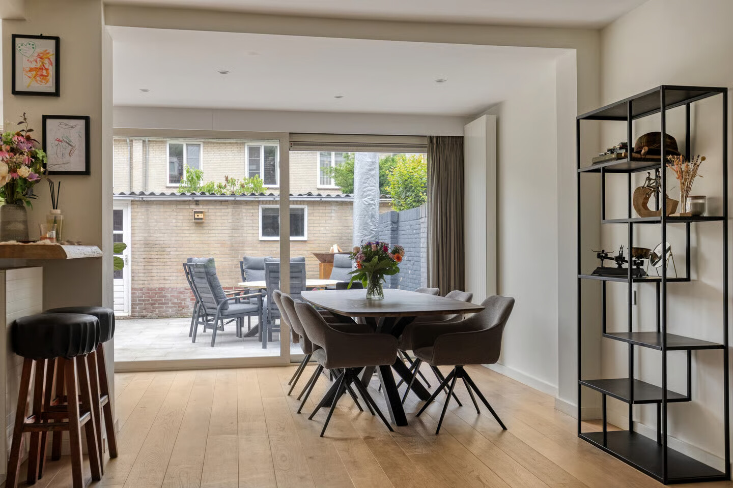Tussenwoning te koop: Kornoeljelaan 48, Valkenswaard