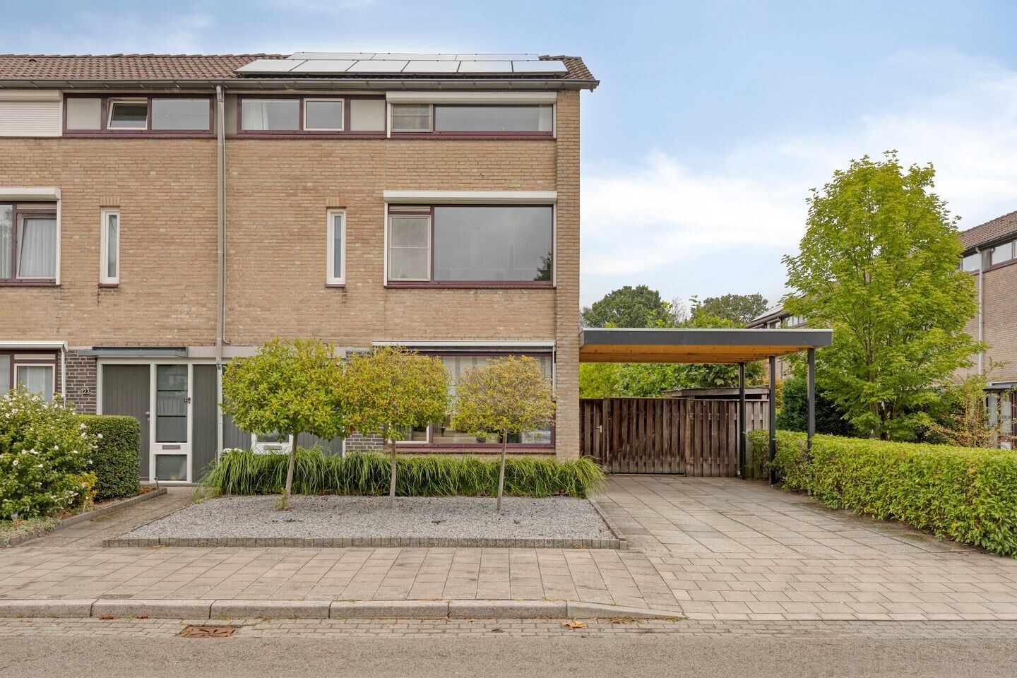 Hoekwoning te koop: de Kreijenbeek 121, Valkenswaard