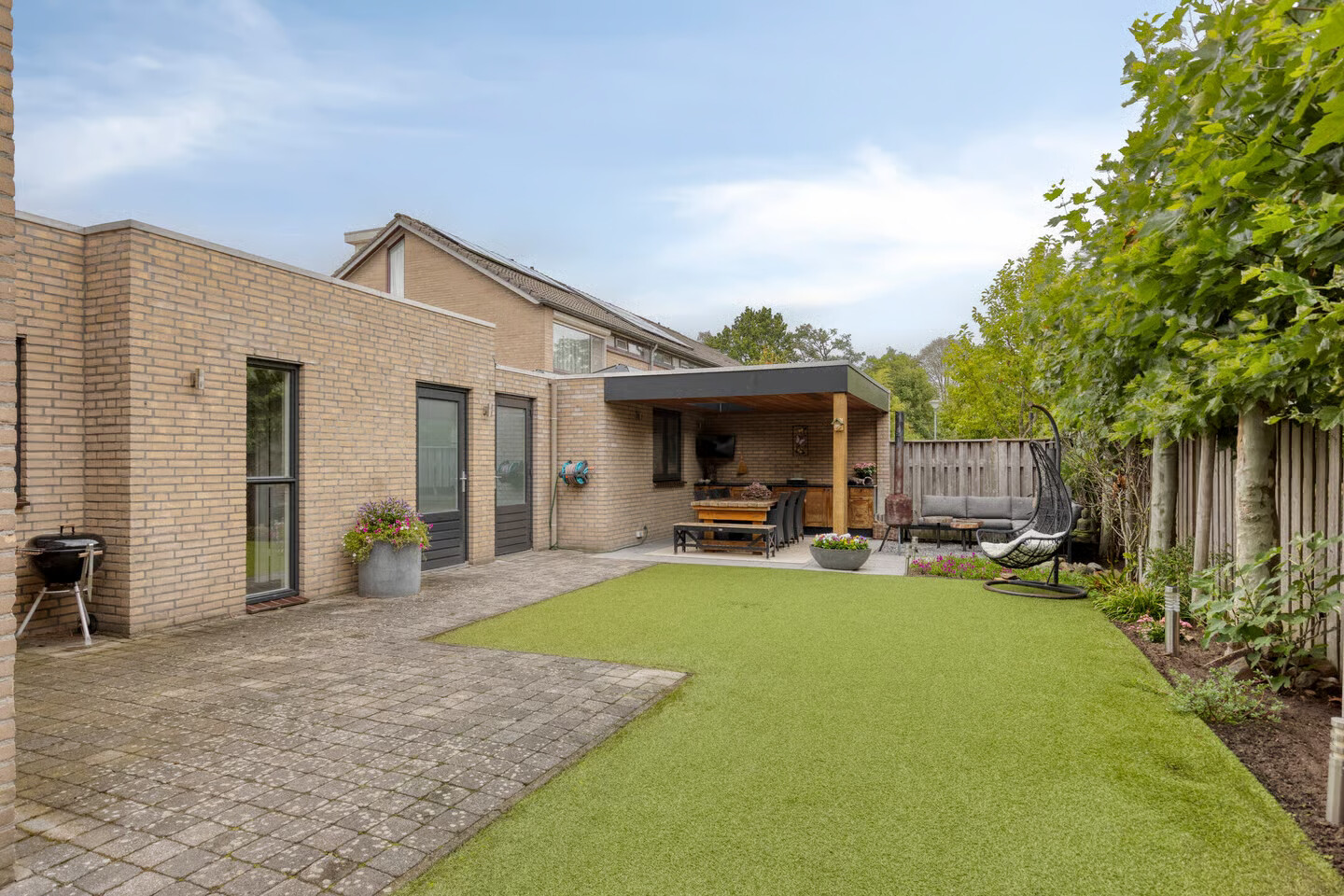 Hoekwoning te koop: de Kreijenbeek 121, Valkenswaard