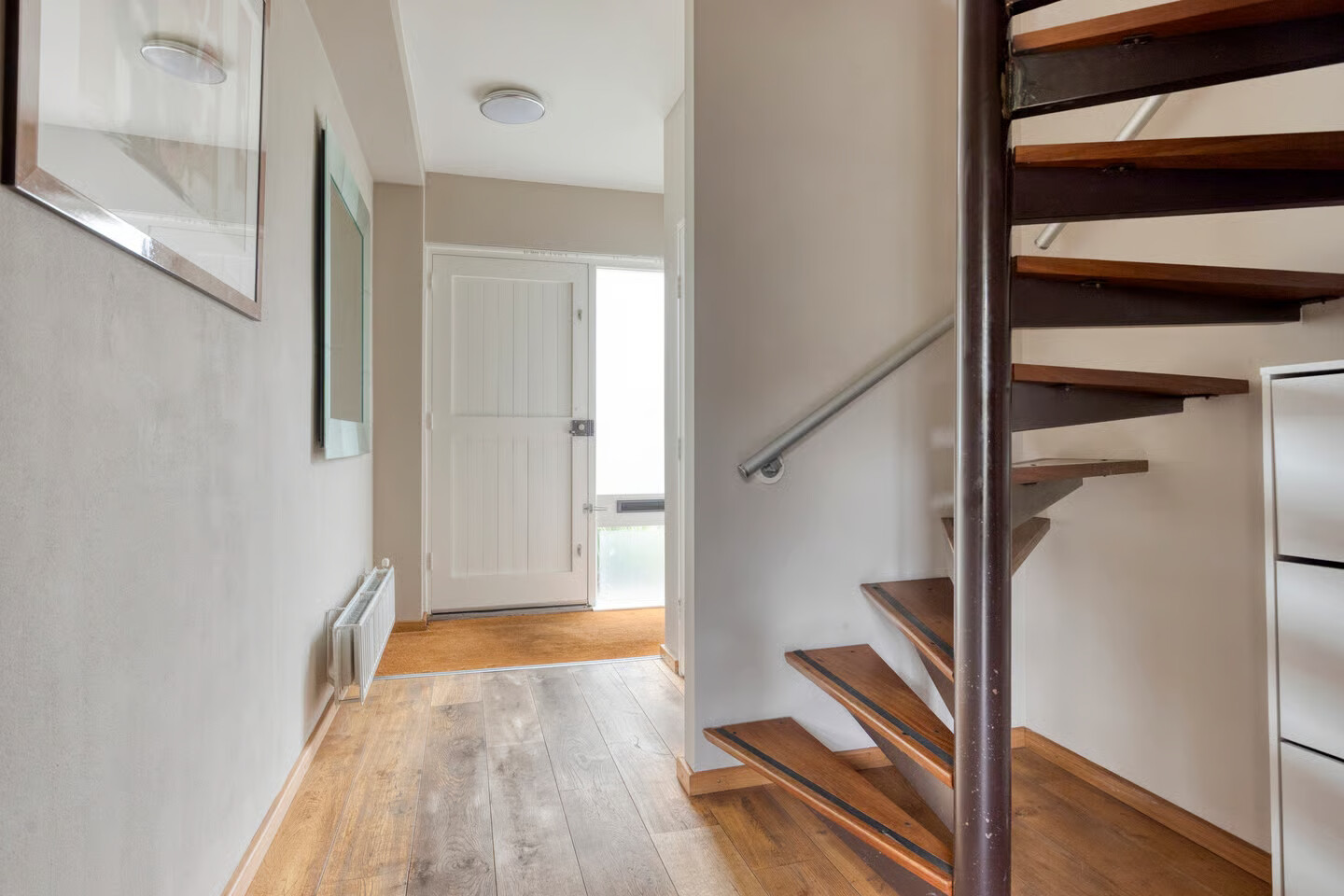 Hoekwoning te koop: de Kreijenbeek 121, Valkenswaard