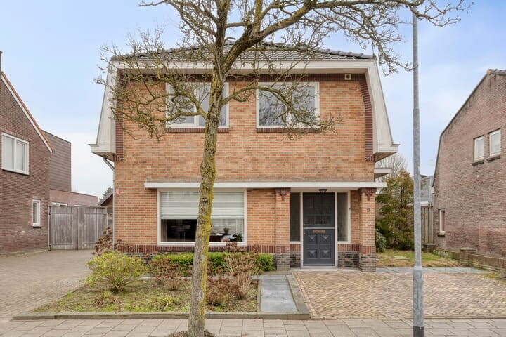 Vrijstaande woning te koop: Heistraat 9, Valkenswaard