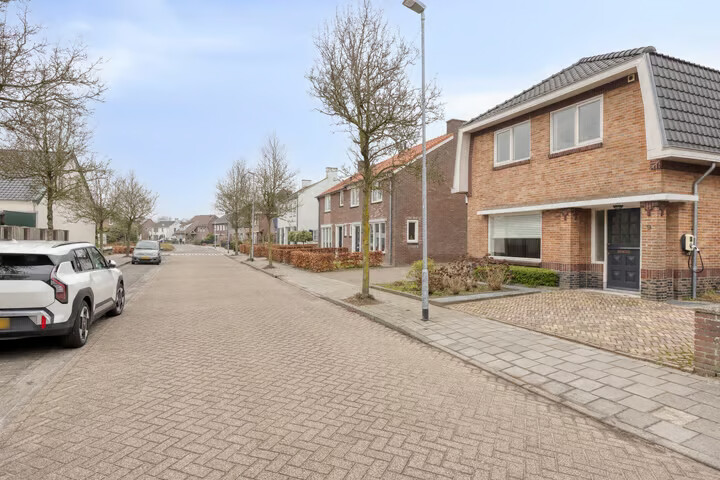 Vrijstaande woning te koop: Heistraat 9, Valkenswaard
