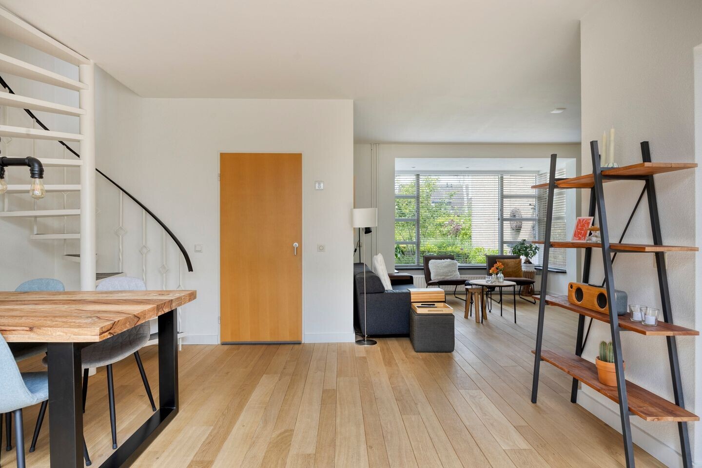 Tussenwoning te koop: van den Valgaetstraat 6, Bergeijk