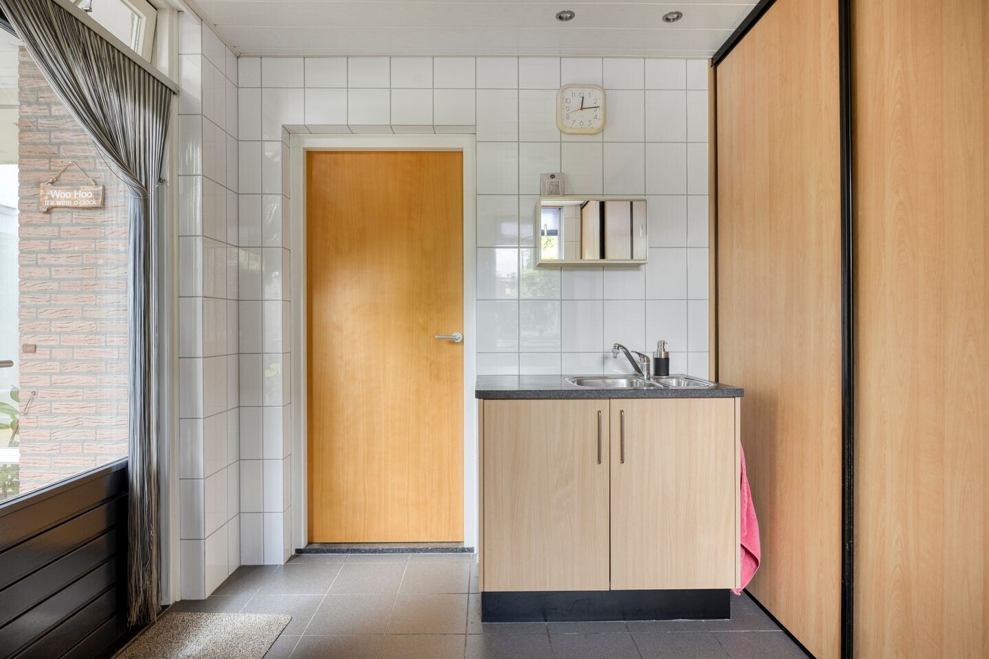 Tussenwoning te koop: van den Valgaetstraat 6, Bergeijk