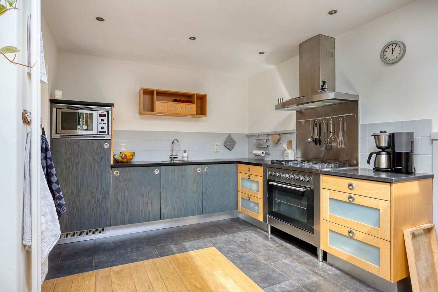 Tussenwoning te koop: van den Valgaetstraat 6, Bergeijk