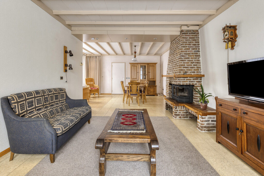 Hoekwoning te koop: Loo 93, Bergeijk