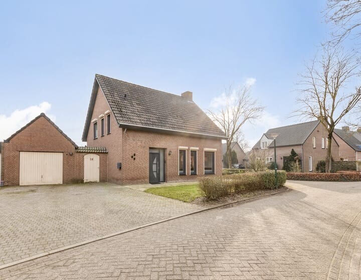 Vrijstaande woning te koop: Prins van Luikstraat 67, Luyksgestel
