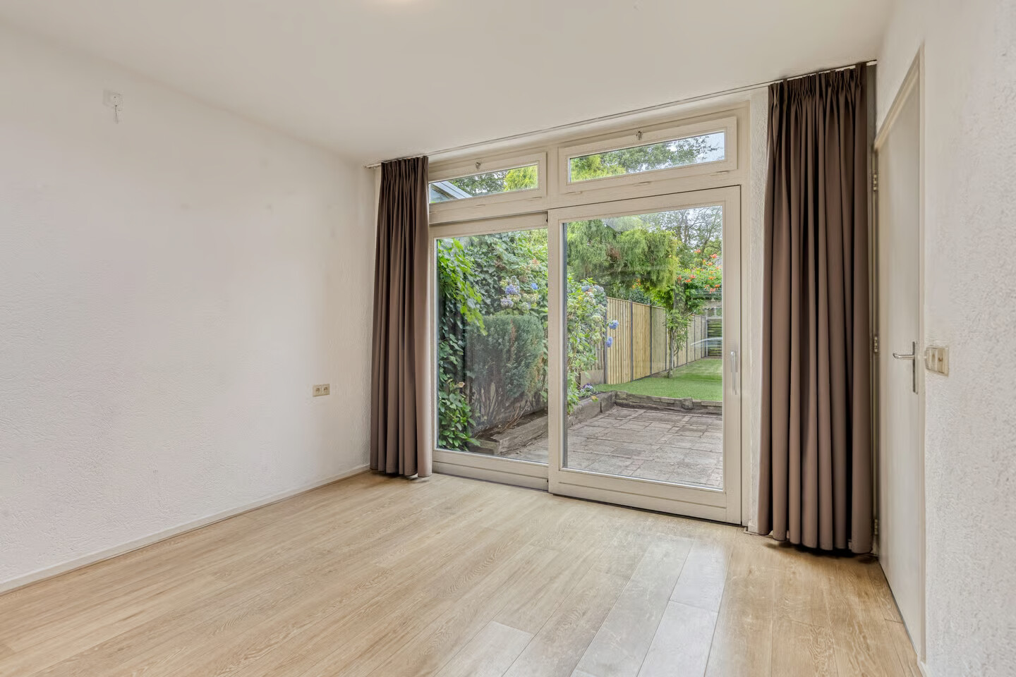 Twee-onder-één-kap te koop: Dreefstraat 25, Waalre