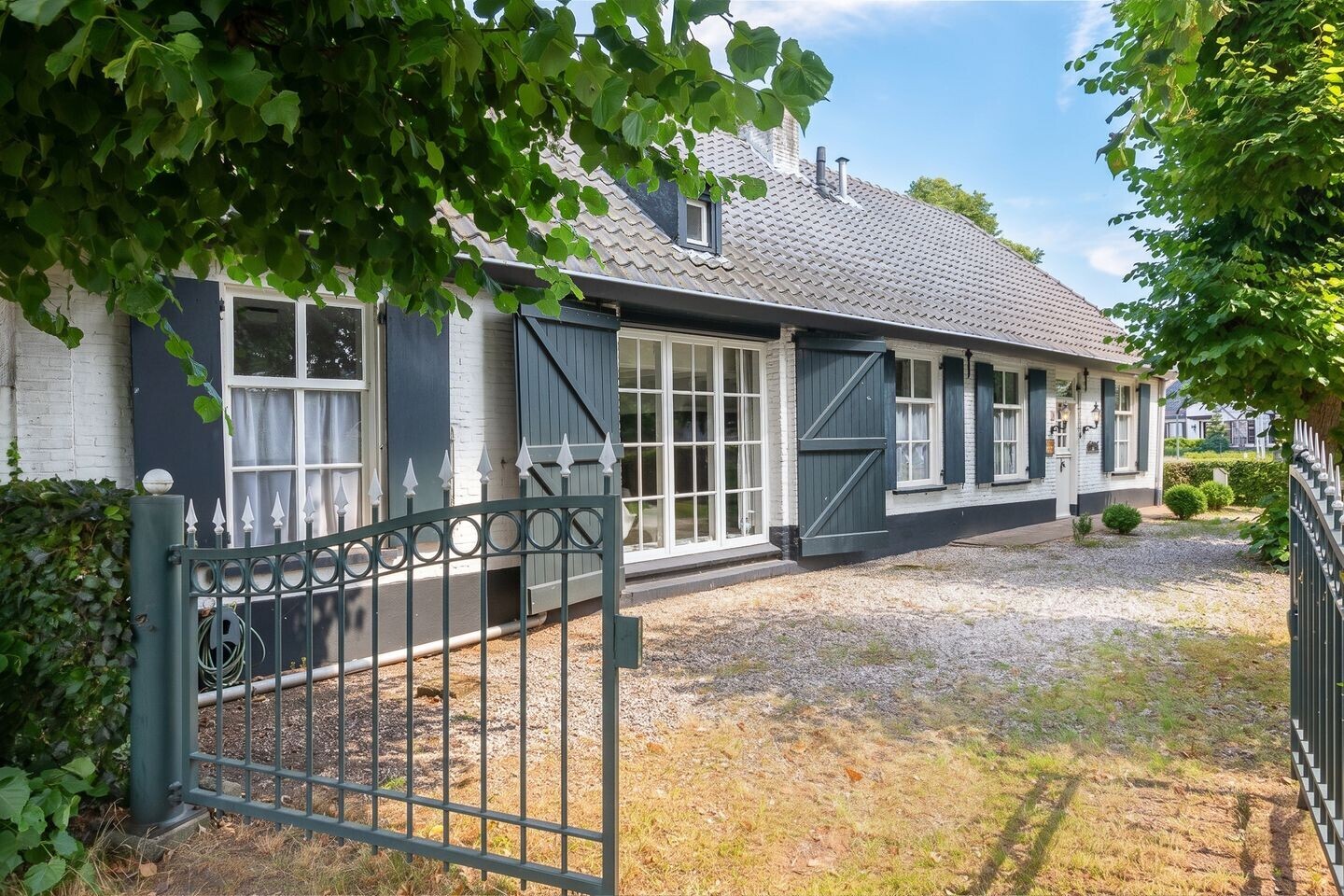Vrijstaande woning te koop: Onze Lieve Vrouwedijk 21, Waalre
