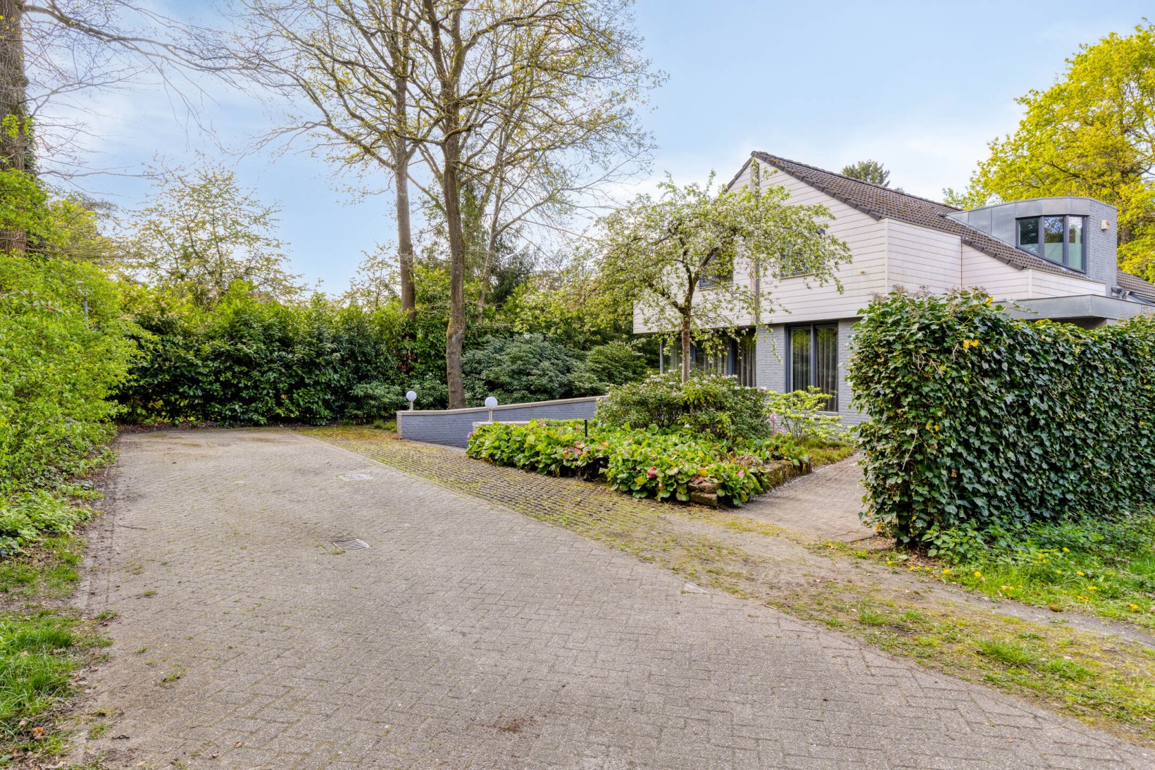 Vrijstaande woning te koop: Dokter Wachterslaan 6, Waalre