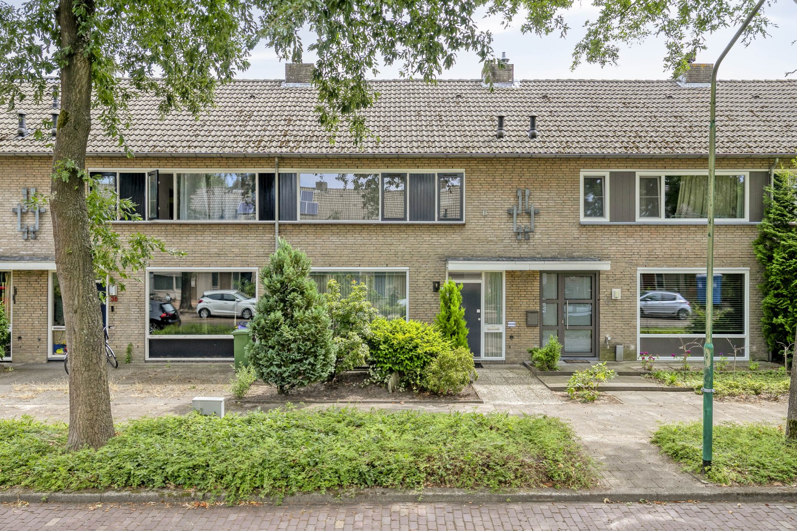 Tussenwoning te koop: Alsemlaan 34, Waalre