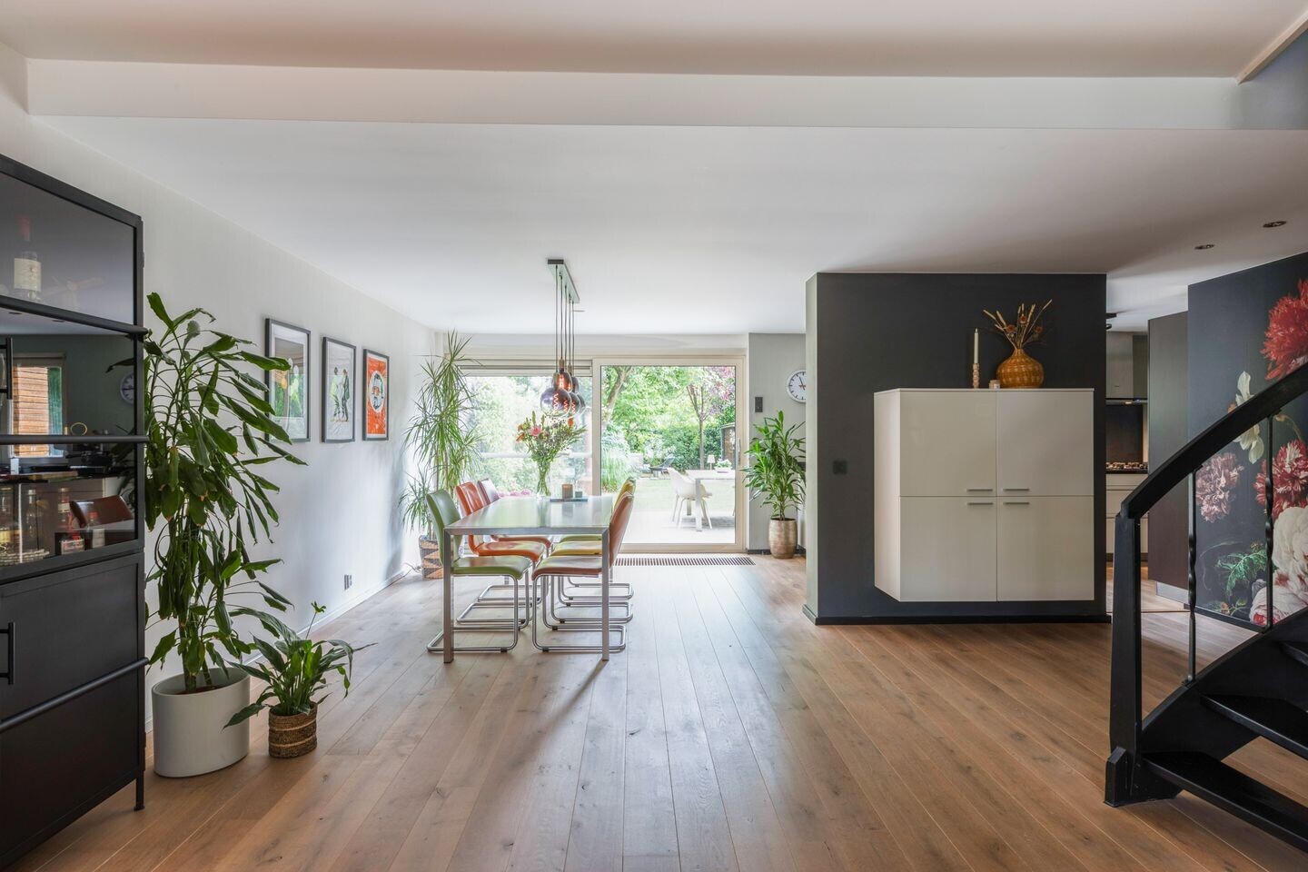 Hoekwoning te koop: Primulalaan 18, Waalre
