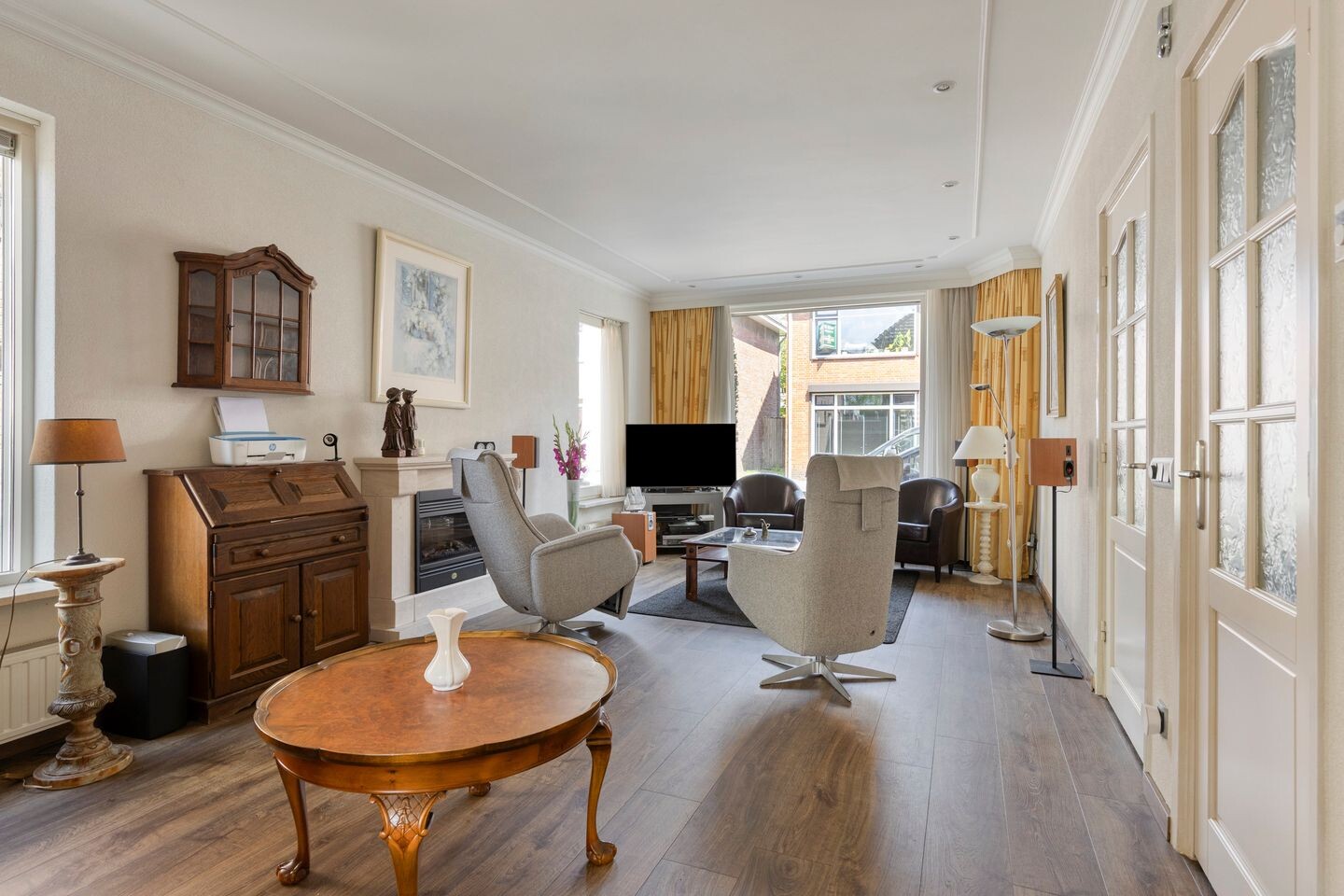 Twee-onder-één-kap te koop: Nassaustraat 12, Waalre