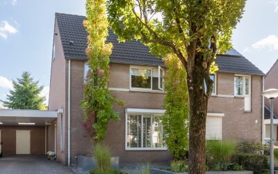 Kapelaan van Lieroplaan 16