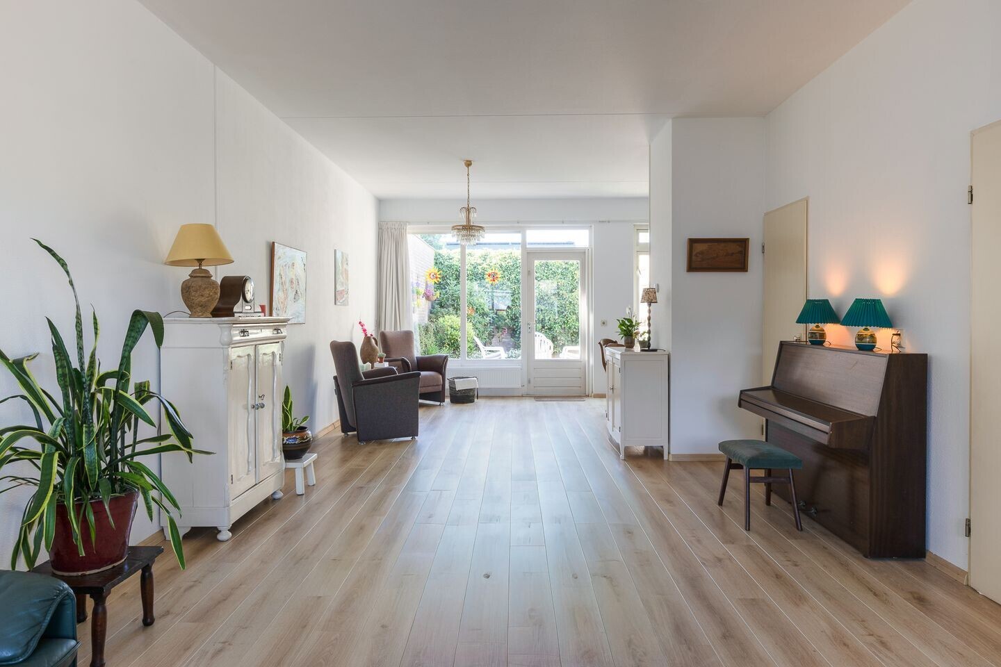 Tussenwoning te koop: Groelslaan 4, Waalre