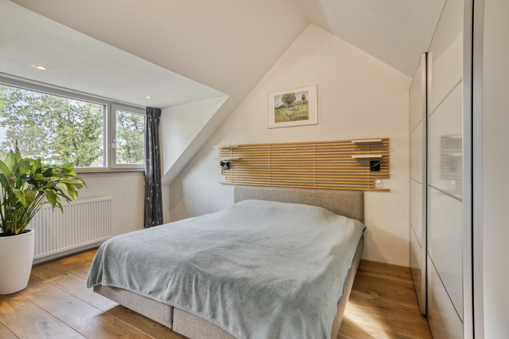 Tussenwoning te koop: Maria van Bourgondiëlaan 7, Waalre