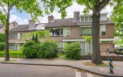 Maximiliaanlaan 12
