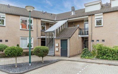 Spoorlaan 12