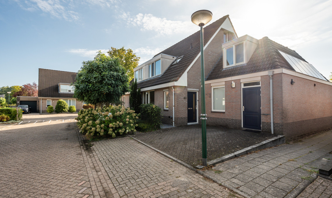 Twee-onder-één-kap te koop: de Groote Aa 2, Heeze
