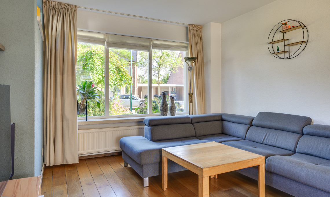 Hoekwoning te koop: de Ambachten 120, Heeze