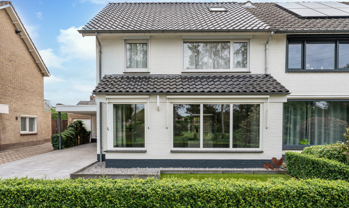Twee-onder-één-kap te koop: Spoetnik 14, Heeze