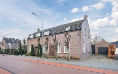 Dorpstraat 28
