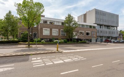 P Czn Hooft. 4
