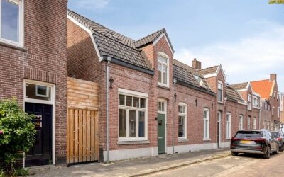 Pastoor Dijkmansstraat 8