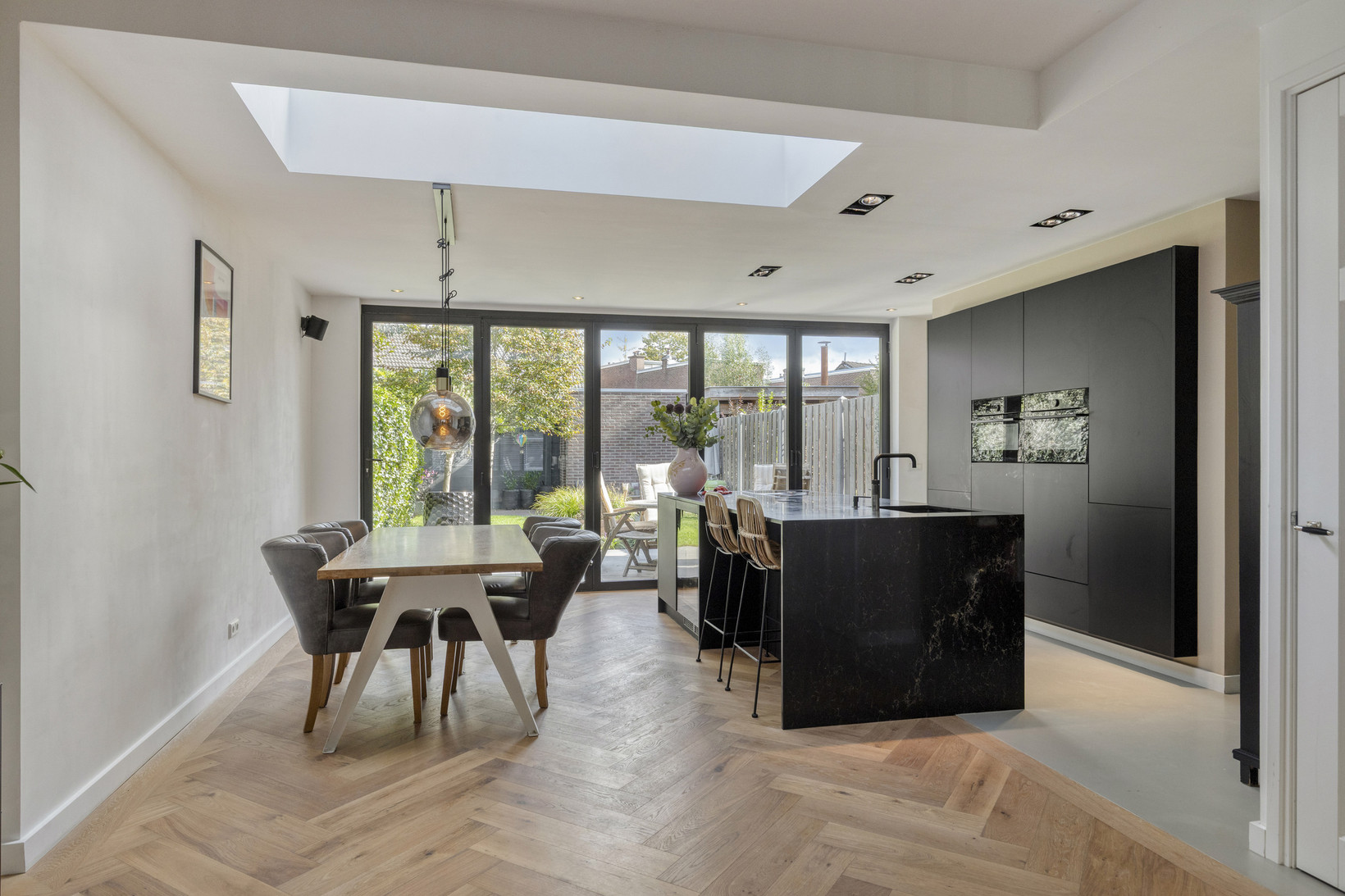 Tussenwoning te koop: St Rochusstraat 3, Eindhoven