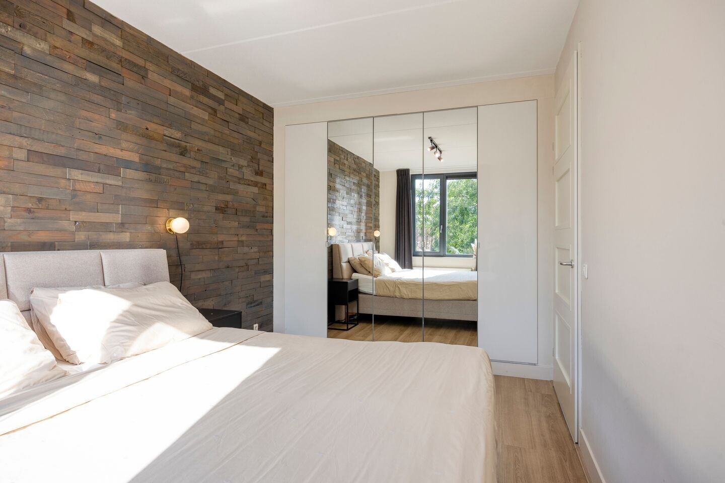 Hoekwoning te koop: Stuiverstraat 1M, Eindhoven