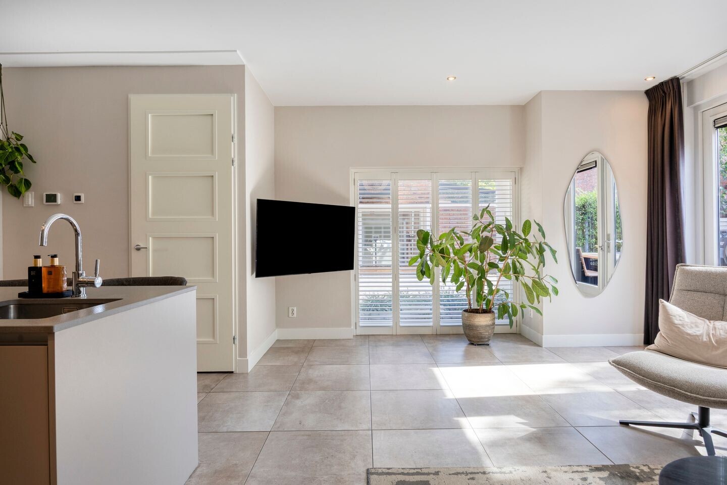 Hoekwoning te koop: Stuiverstraat 1M, Eindhoven