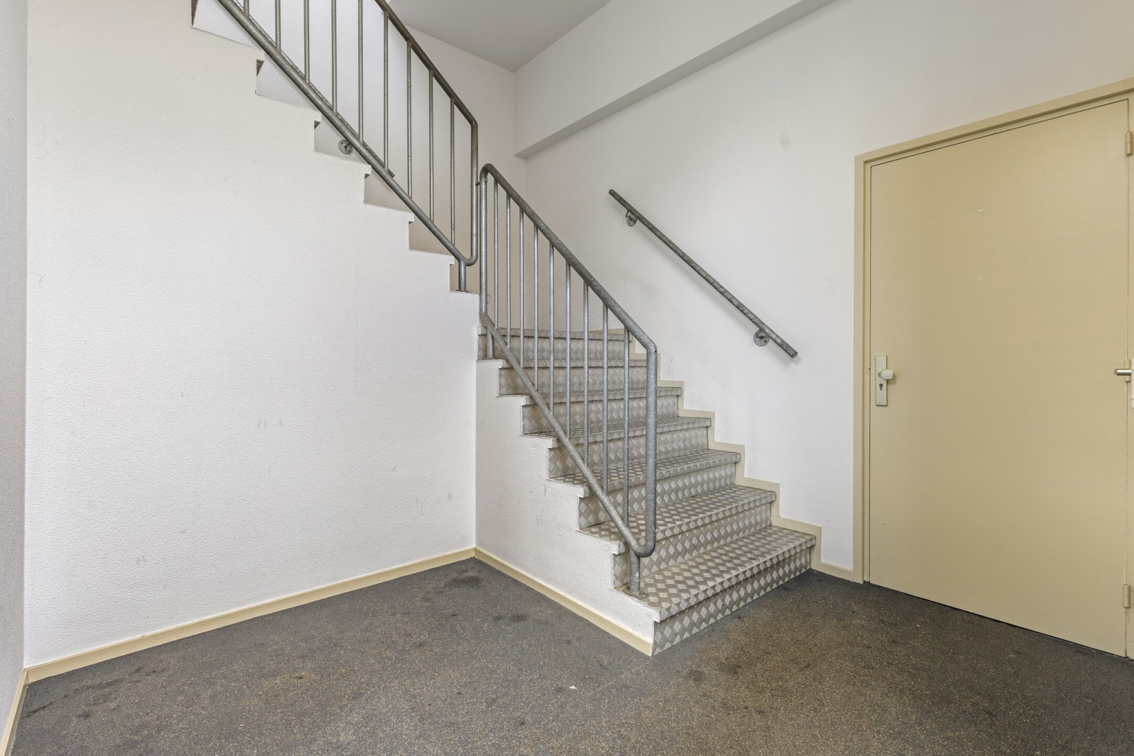 Studio te koop: Willem Barentzstraat 13A, Eindhoven