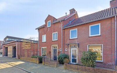 Dommelhoefstraat 42