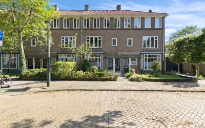 St Adrianusstraat 77
